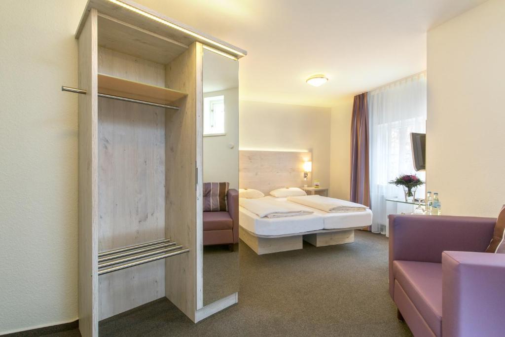 Hotel Scheffler Garni Luneburg Room photo